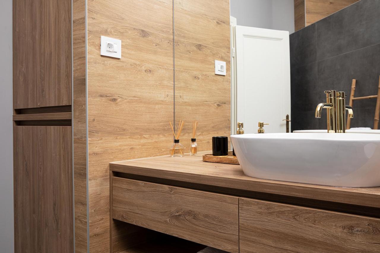 Grand Munz Apartment Pula Ngoại thất bức ảnh